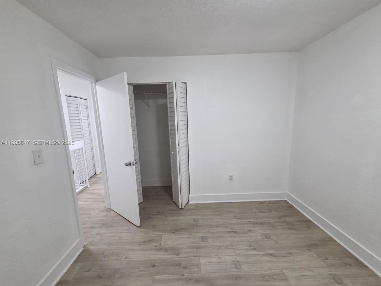550 SW 115th Ave, Unit 405H, Sweetwater, FL 33174 Photo