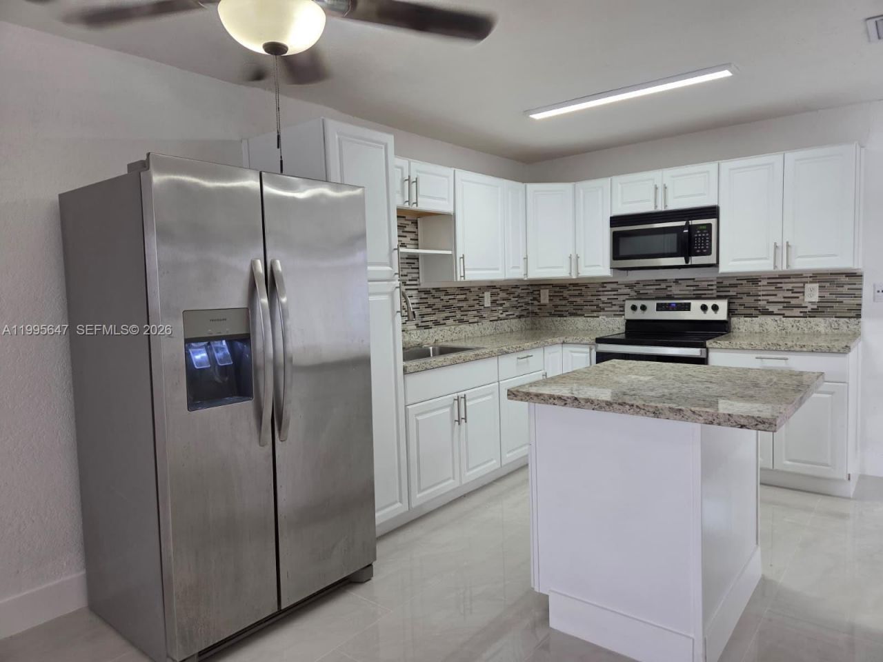 550 SW 115th Ave, Unit 405H, Sweetwater, FL 33174 Photo
