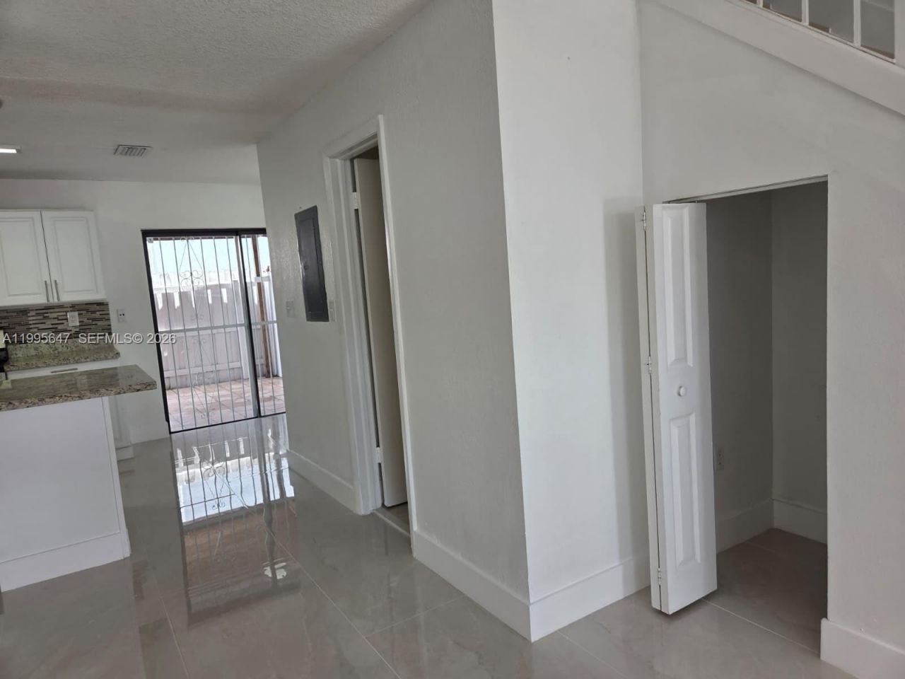 550 SW 115th Ave, Unit 405H, Sweetwater, FL 33174 Photo