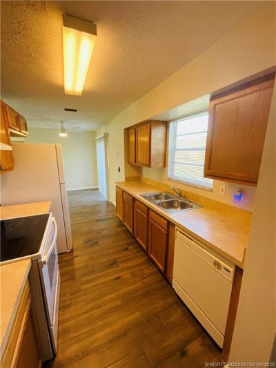 941 SW Fenway Road, Port Saint Lucie, FL 34953 Photo