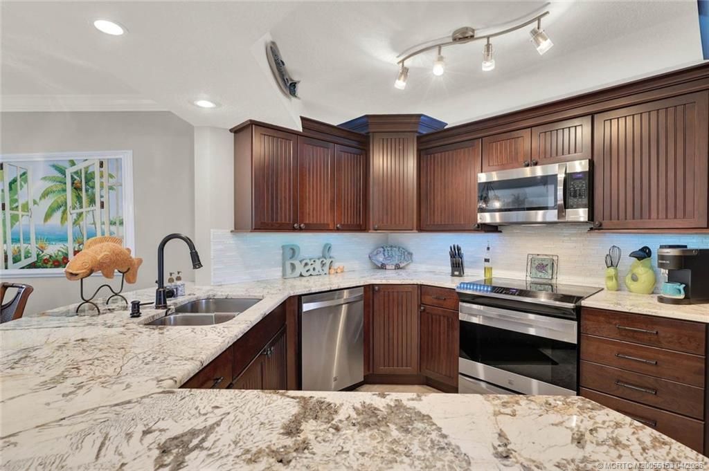 9550 S Ocean Drive, Unit 609, Jensen Beach, FL 34957 Photo