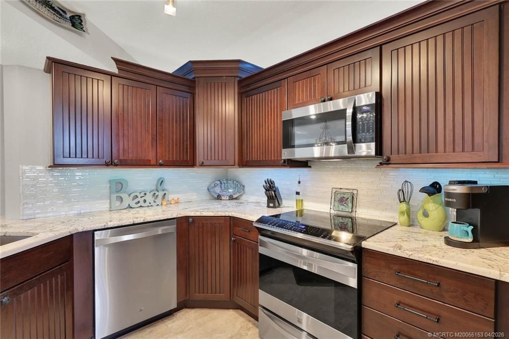 9550 S Ocean Drive, Unit 609, Jensen Beach, FL 34957 Photo