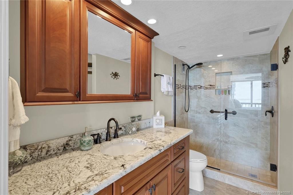 9550 S Ocean Drive, Unit 609, Jensen Beach, FL 34957 Photo