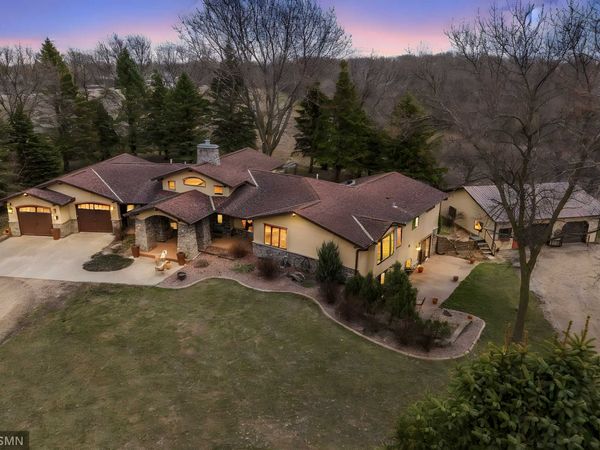 60639 211th Street , Eagle Lake, MN 56024