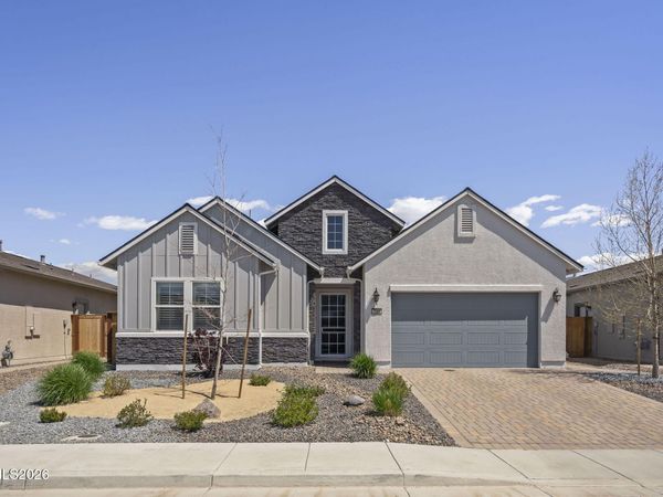 7568 Redcloud Lane, Sparks, NV 89436