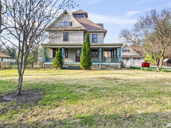 17186 Newmansville Avenue, Petersburg, IL 62675