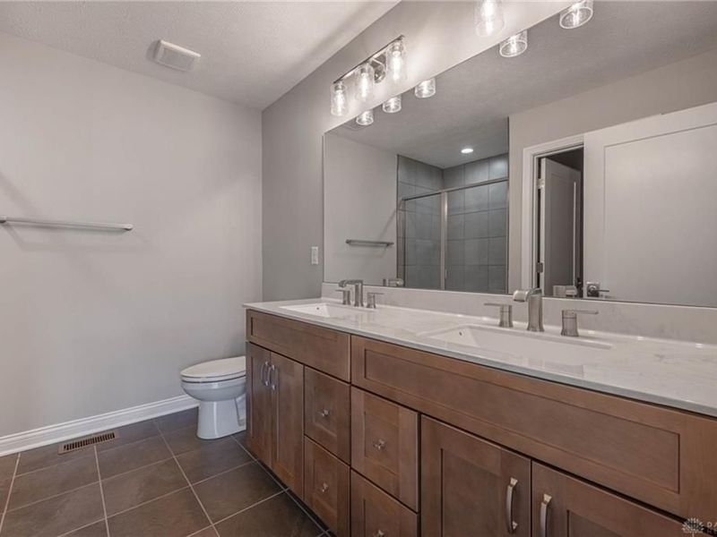 1007 W Third Street, Dayton, OH 45402 Photo 14