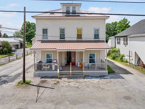 2733 Dartmouth College Highway, Unit 12, Haverhill, NH 03774