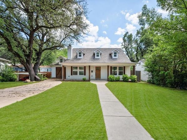 2158 Morning Glory Avenue, Fort Worth, TX 76111