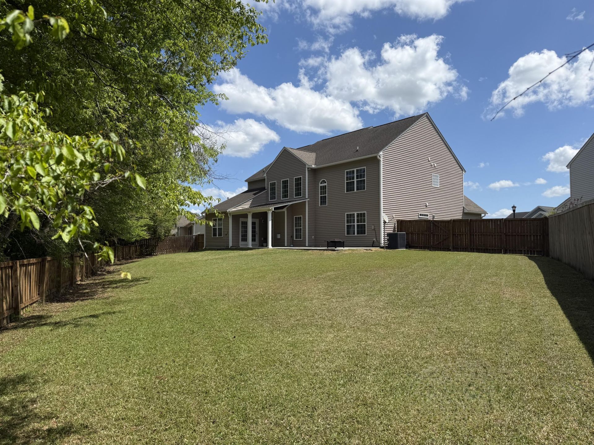 5126 Timicuan Way Photo 2