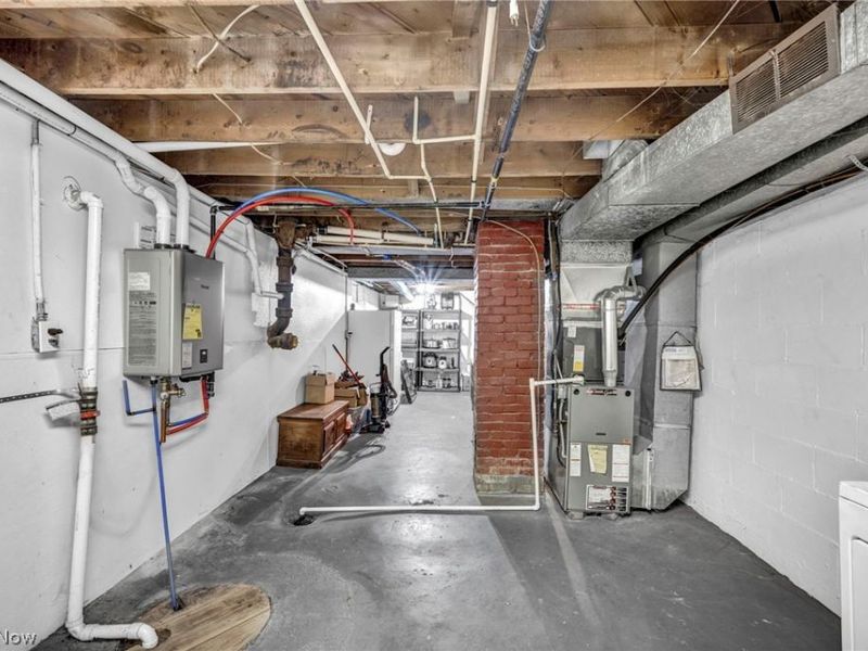 1412 Redbush Road , Akron, OH 44320 Photo 40