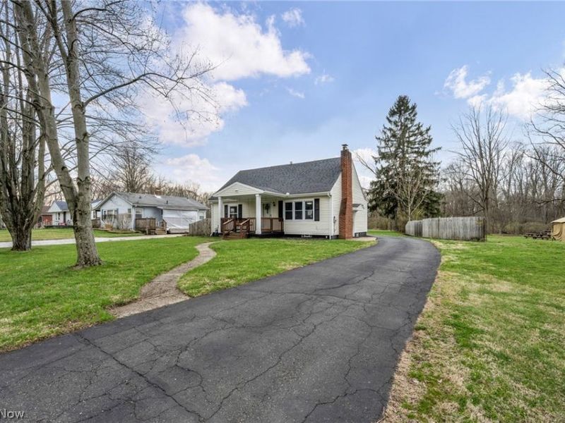 1412 Redbush Road , Akron, OH 44320 Photo 6