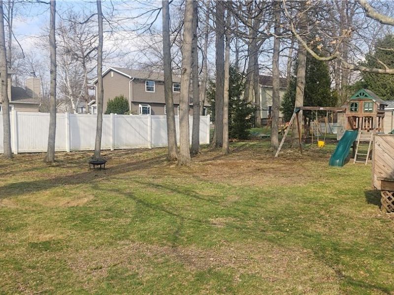 6884 Slippery Rock Drive, Canfield, OH 44406 Photo 3