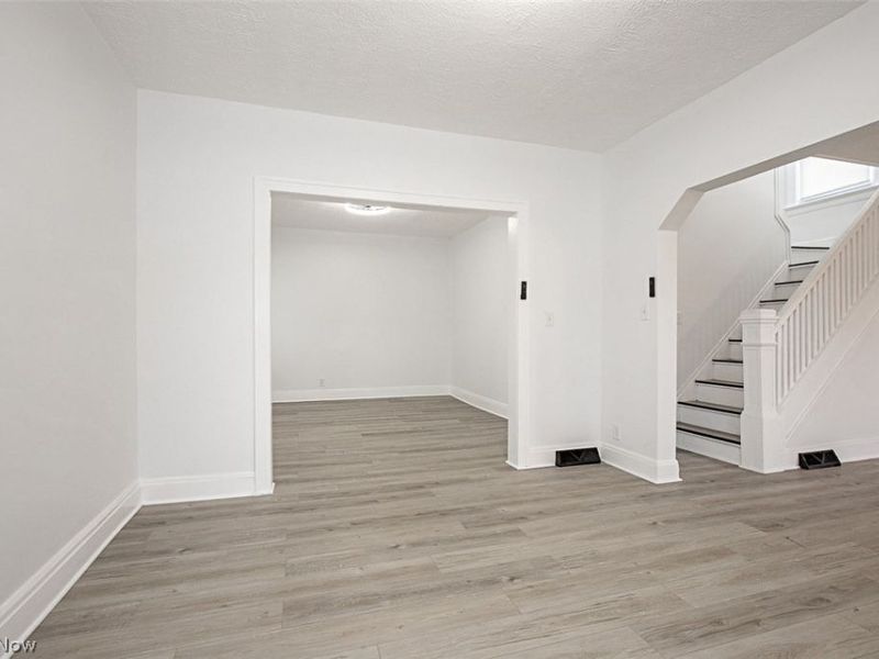 886 E 75th Street , Cleveland, OH 44103 Photo 25