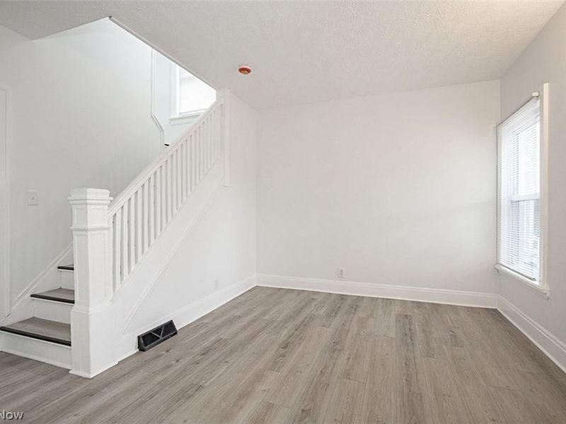 886 E 75th Street , Cleveland, OH 44103 Photo 27