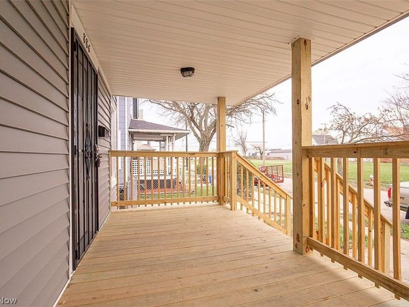 886 E 75th Street , Cleveland, OH 44103 Photo 3