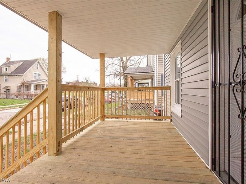886 E 75th Street , Cleveland, OH 44103 Photo 4