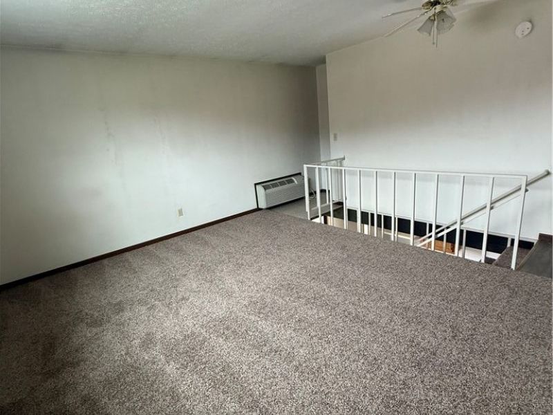 63 Jody Drive, Unit 9, Dresden, OH 43821 Photo 4