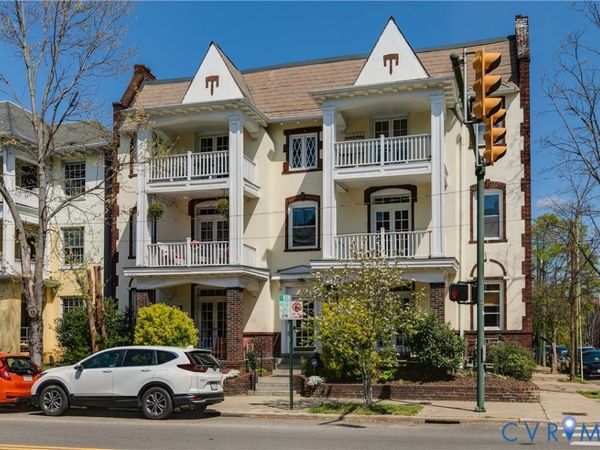 1600 Grove Avenue, Unit U4, Richmond, VA 23220