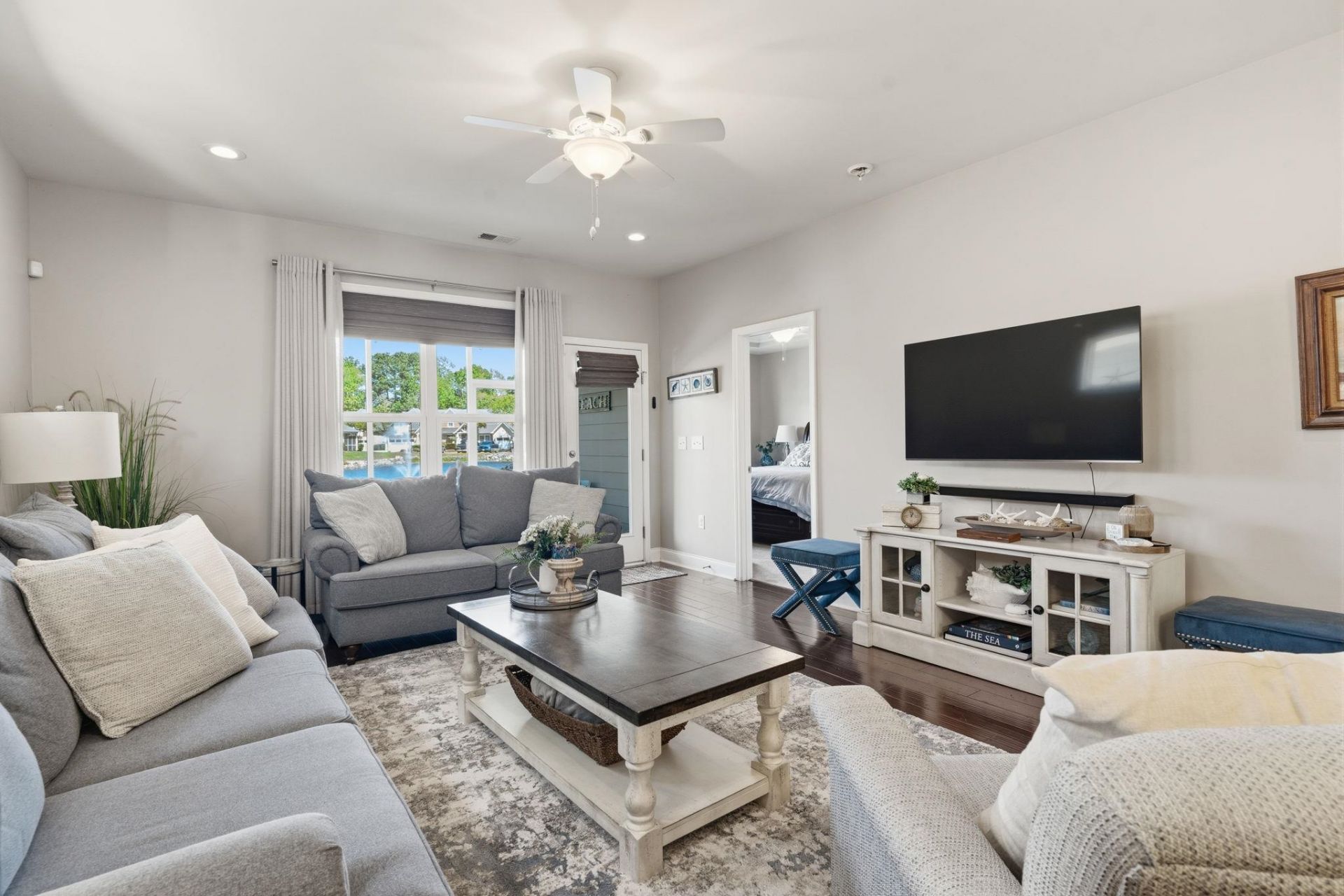 6244 Catalina Dr. Photo 11