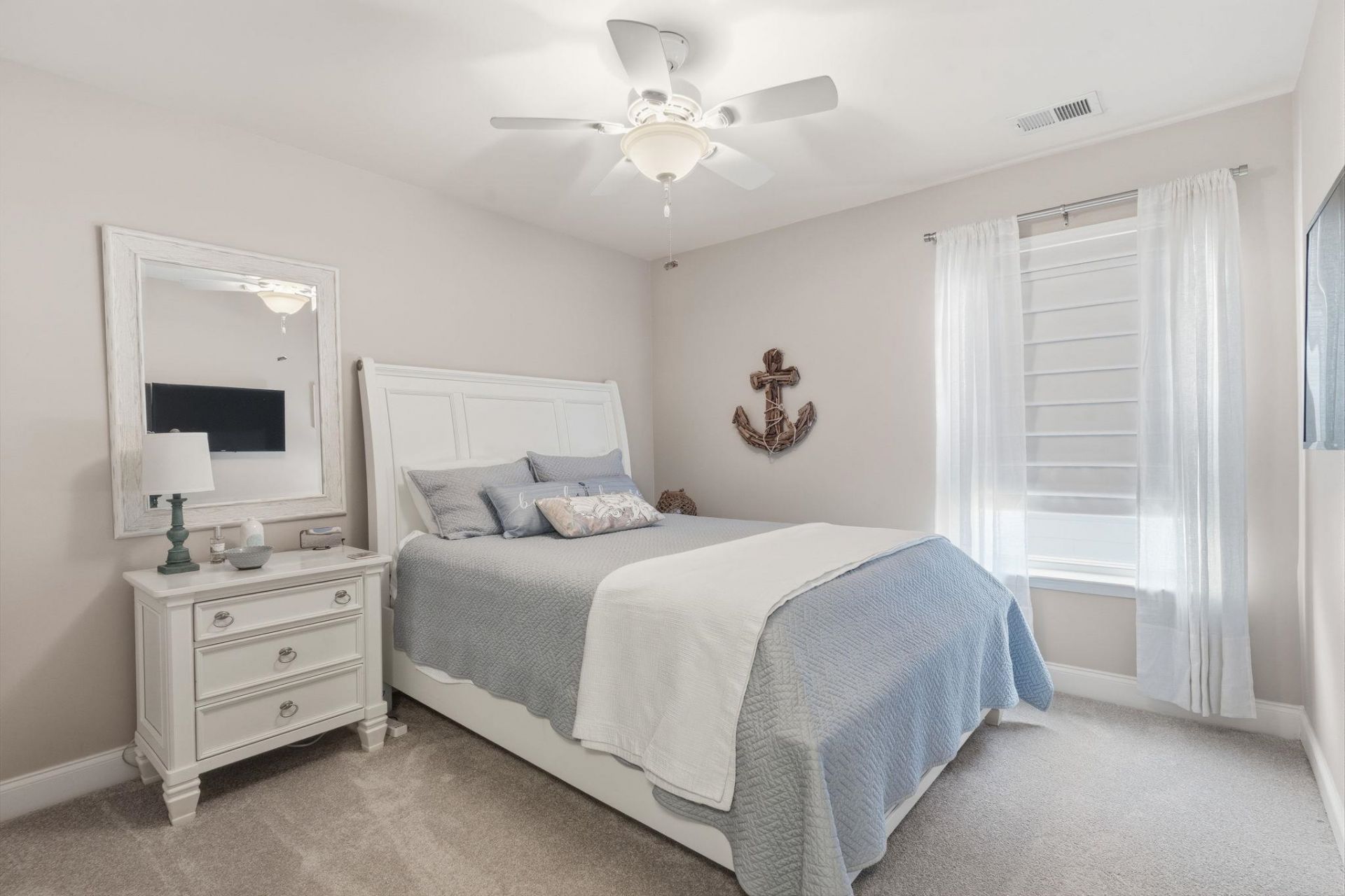 6244 Catalina Dr. Photo 24