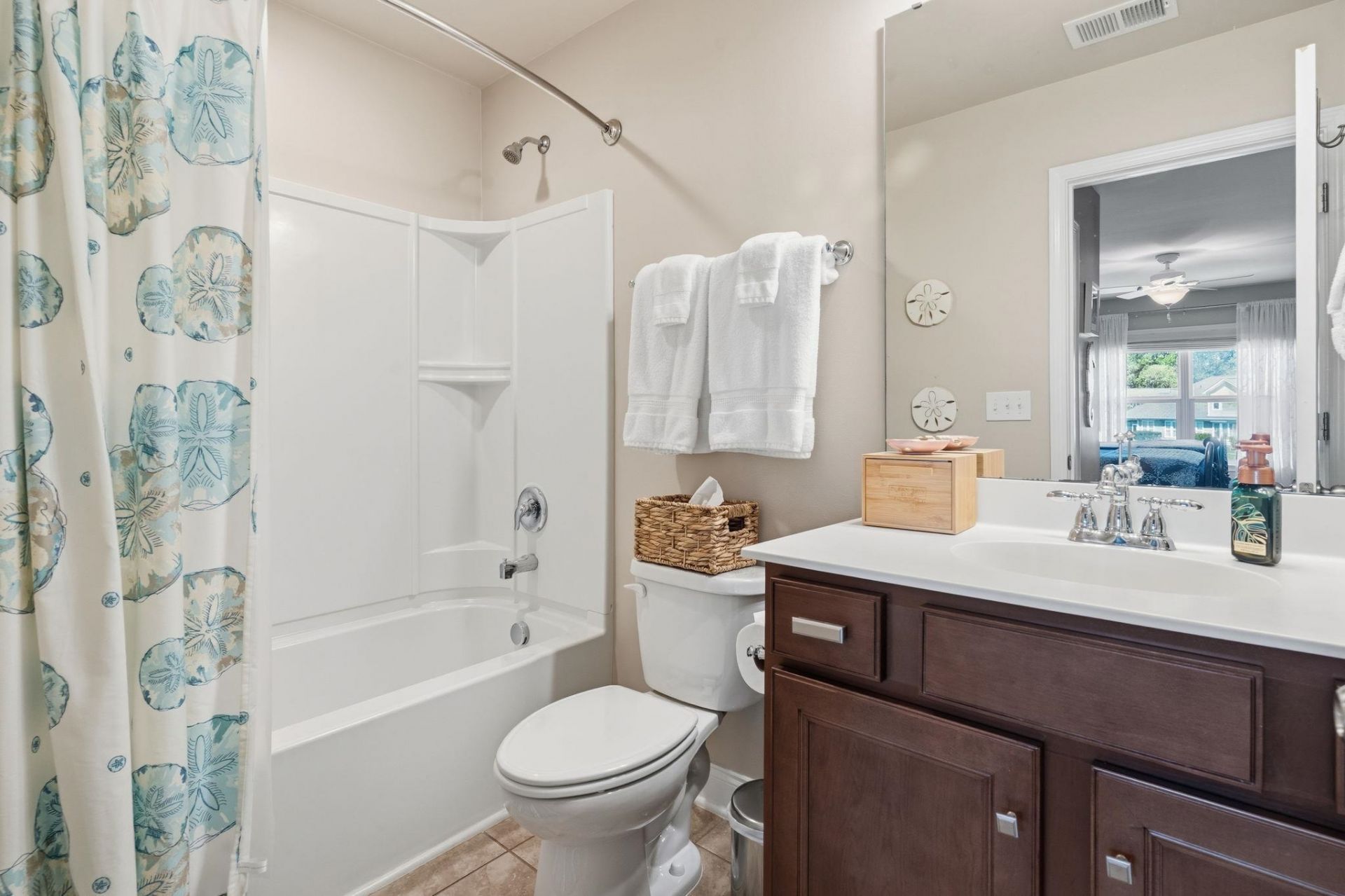 6244 Catalina Dr. Photo 29