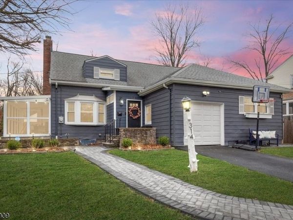 314 Carteret Ter, Orange, NJ 07050