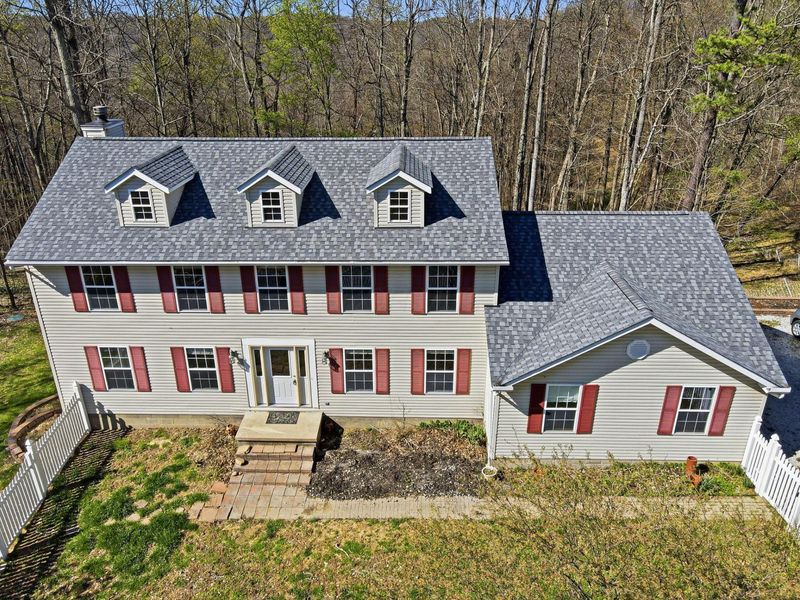 24646 Woltz Road, Rockbridge, OH 43149 Photo 1