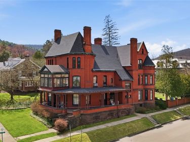 201 Pine Street, Corning, NY 14830