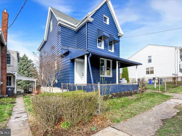 555 WEST STREET, POTTSTOWN, PA 19464