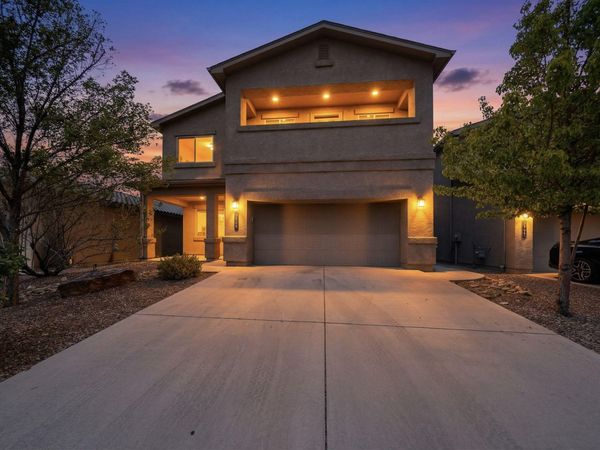 5909 Mafraq Avenue NW, Albuquerque, NM 87114