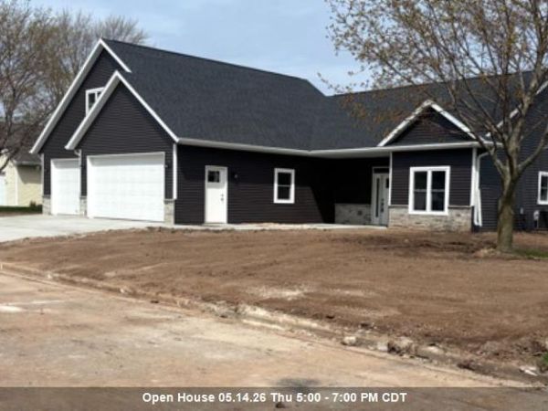 224 9TH STREET, Hilbert, WI 54129