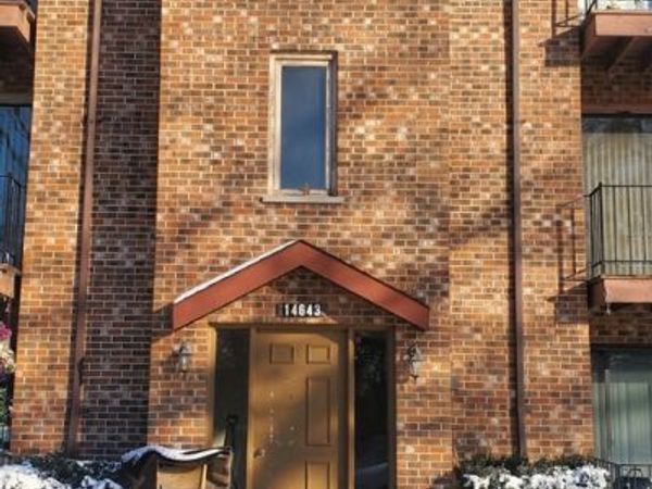 14643 Lamon Avenue , Unit 2B, Midlothian, IL 60445