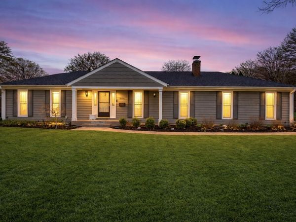 3126 Jersey Ridge Road , Davenport, IA 52807