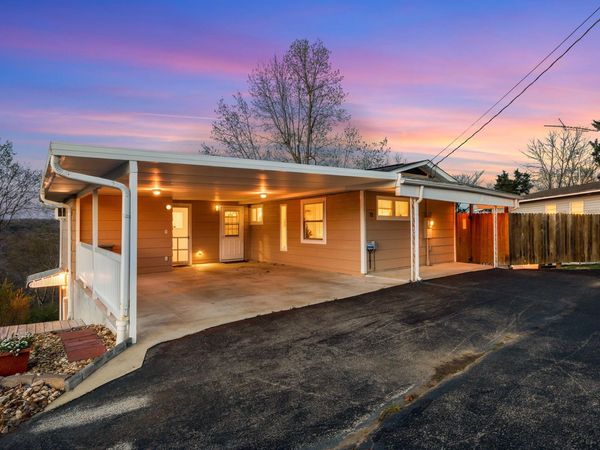 72 Sunflower Lane, Mountain Home, AR 72653