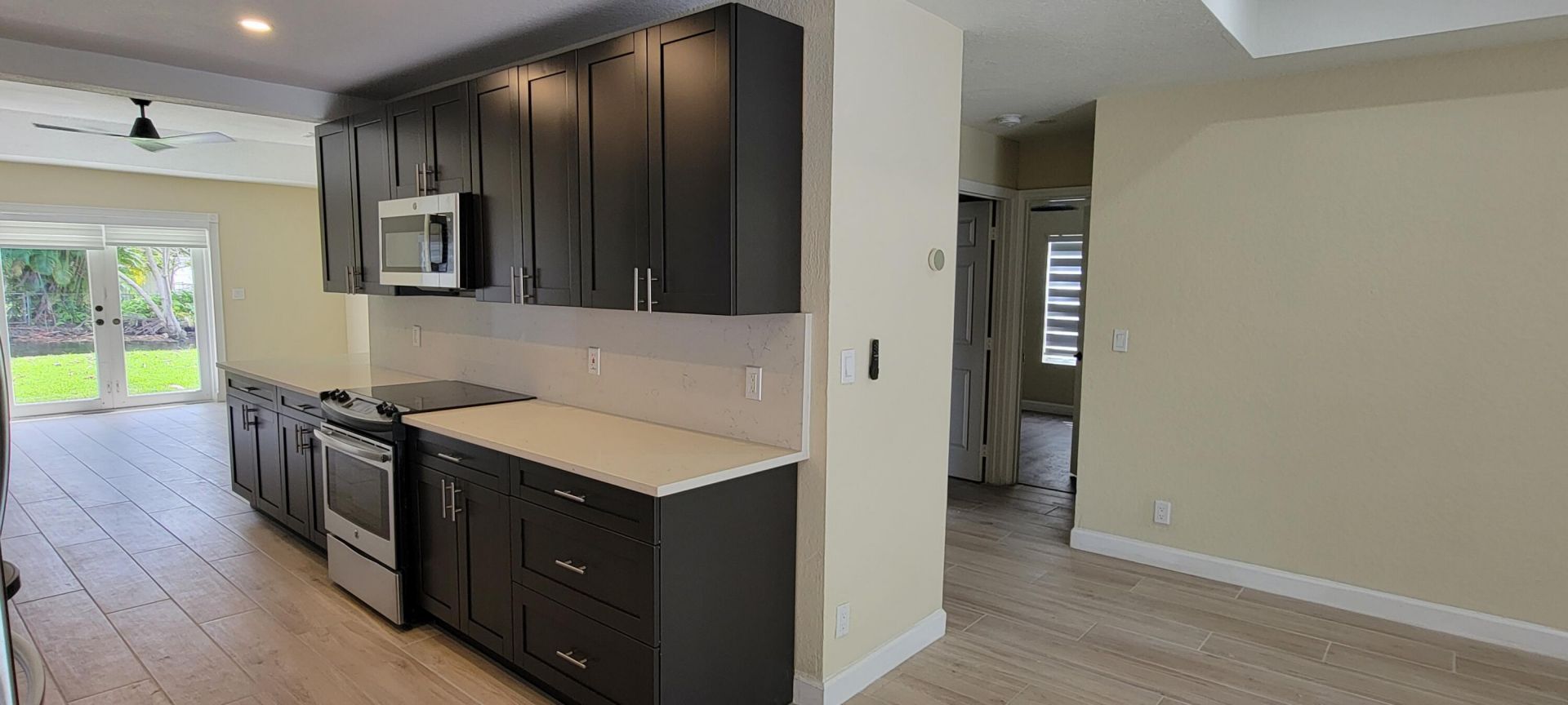 1916 SW 28th Way, Fort Lauderdale, FL 33312 Photo