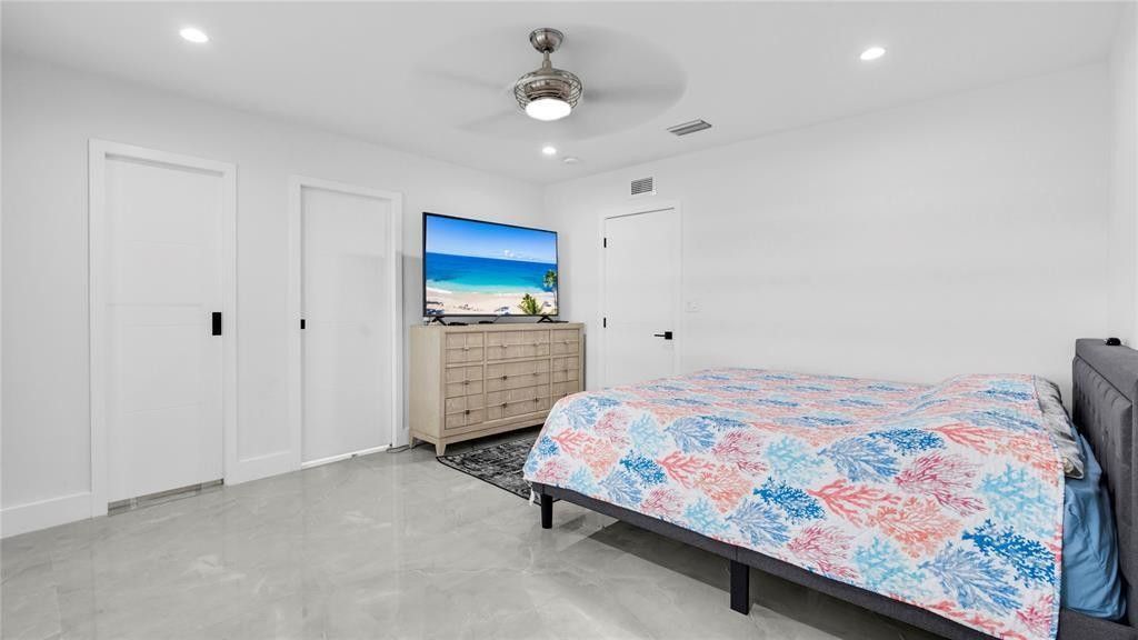 6290 W 16th Avenue, Hialeah, FL 33012 Photo