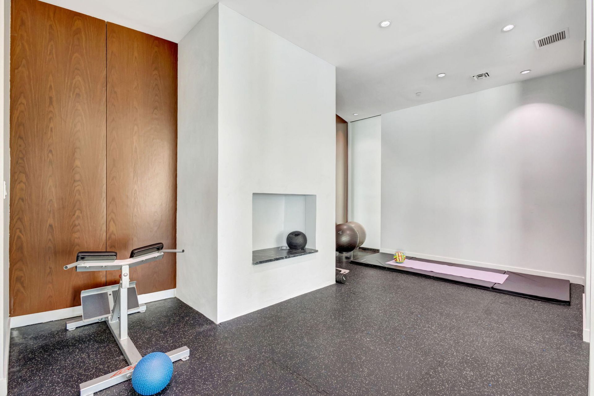 300 S Australian Avenue, Unit 1601, West Palm Beach, FL 33401 Photo