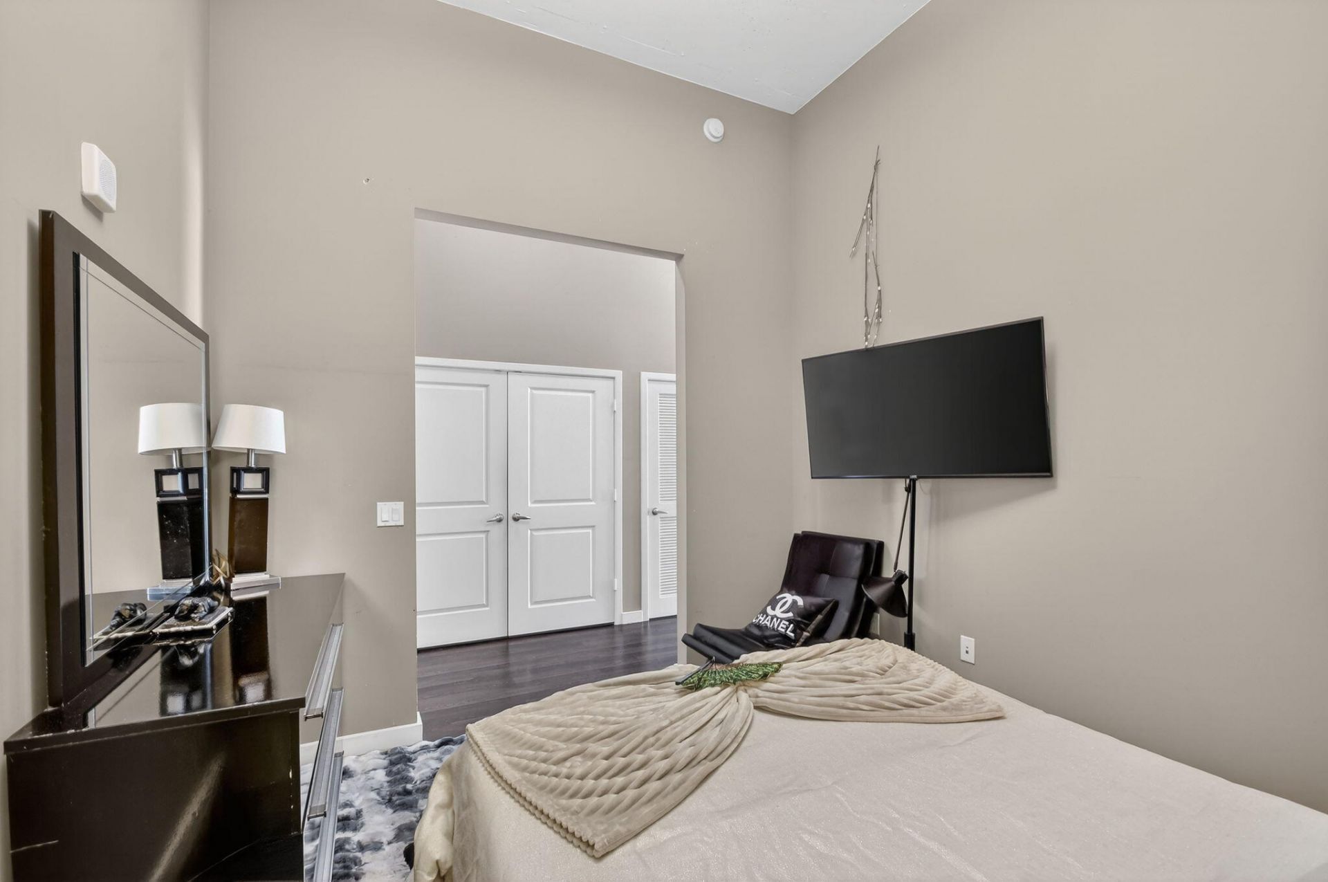 300 S Australian Avenue, Unit 1601, West Palm Beach, FL 33401 Photo