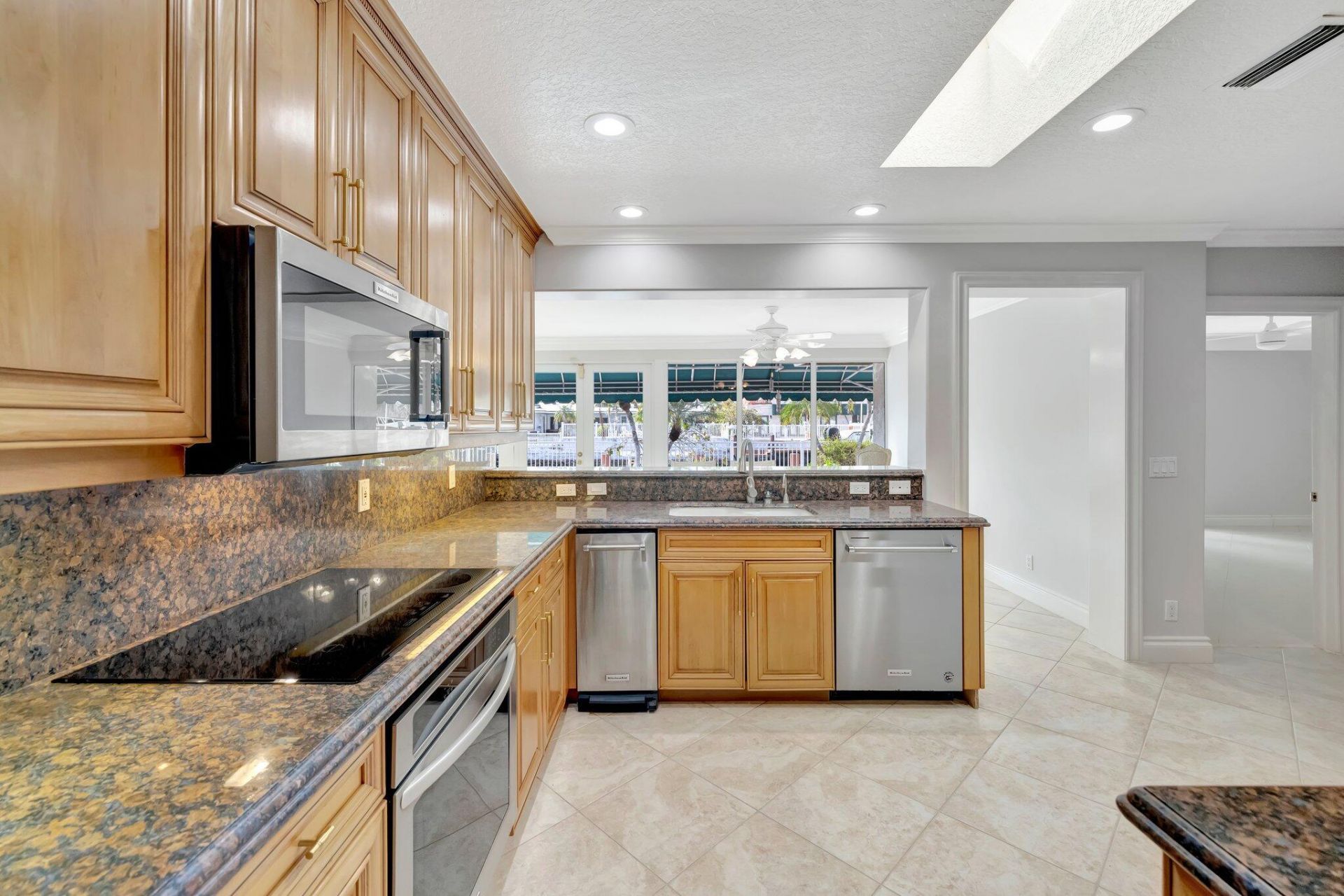 3851 NE 27th Avenue, Lighthouse Point, FL 33064 Photo