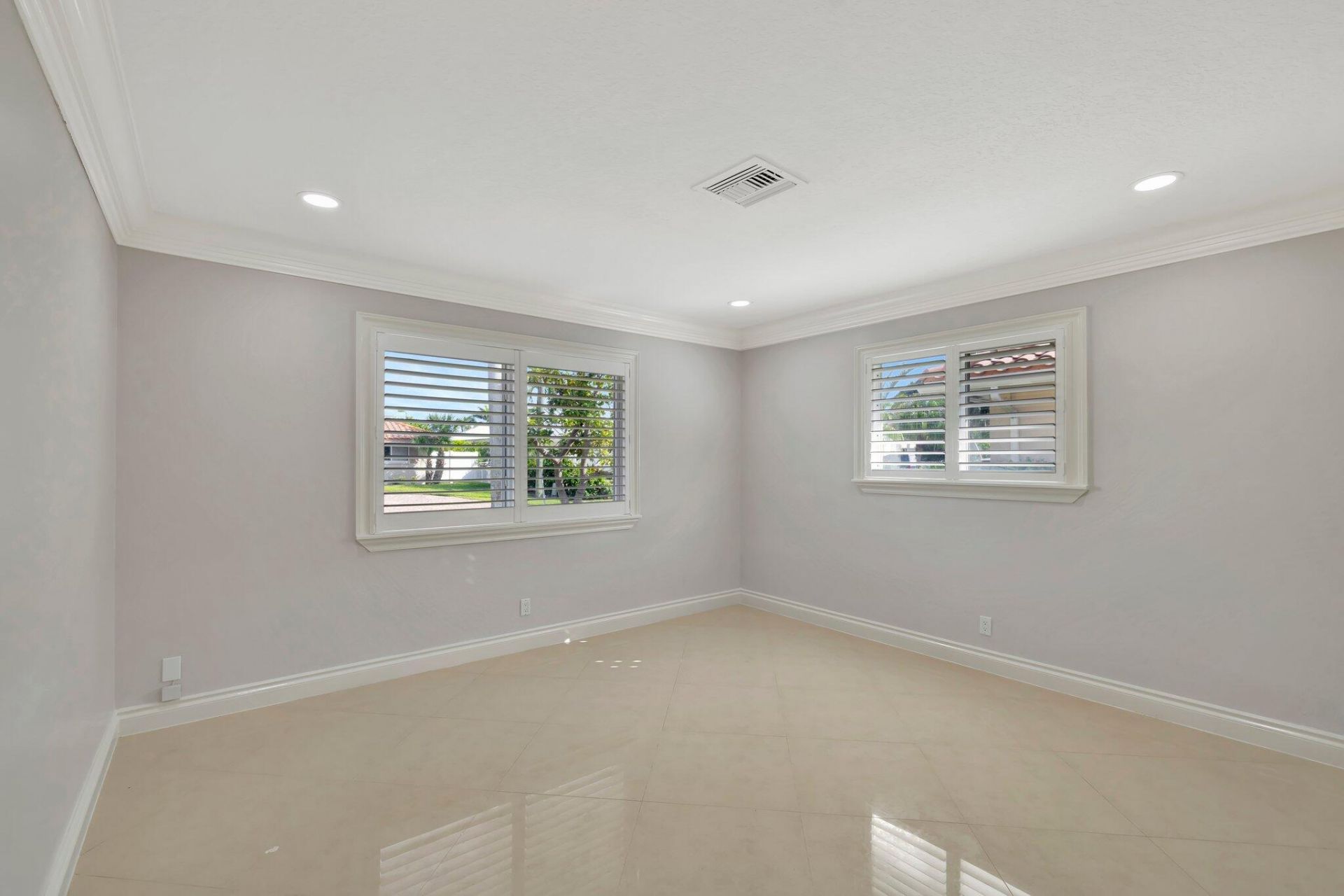 3851 NE 27th Avenue, Lighthouse Point, FL 33064 Photo