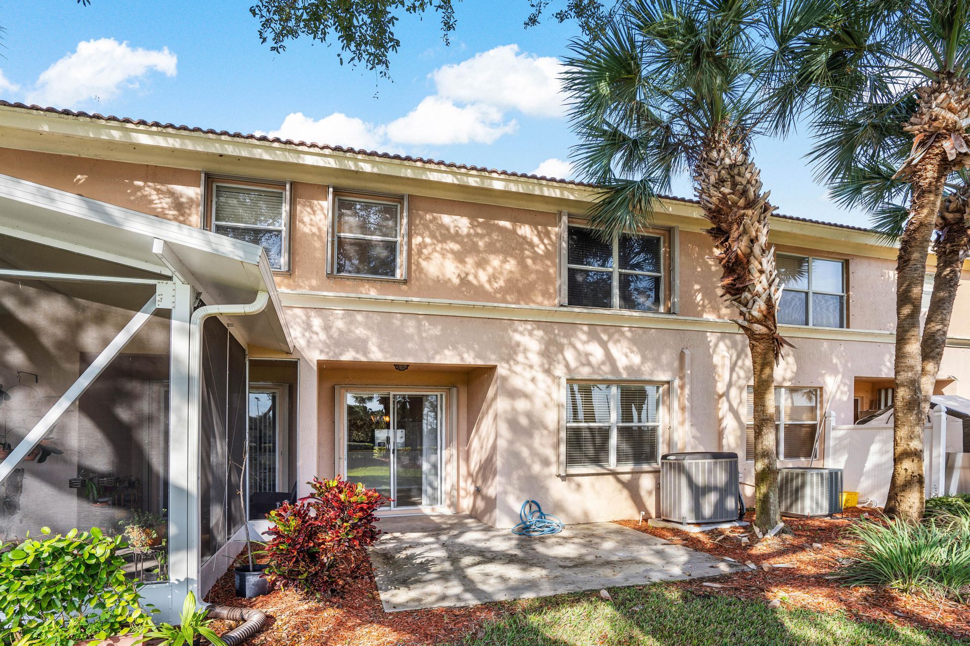 389 River Bluff Lane, Royal Palm Beach, FL 33411 Photo