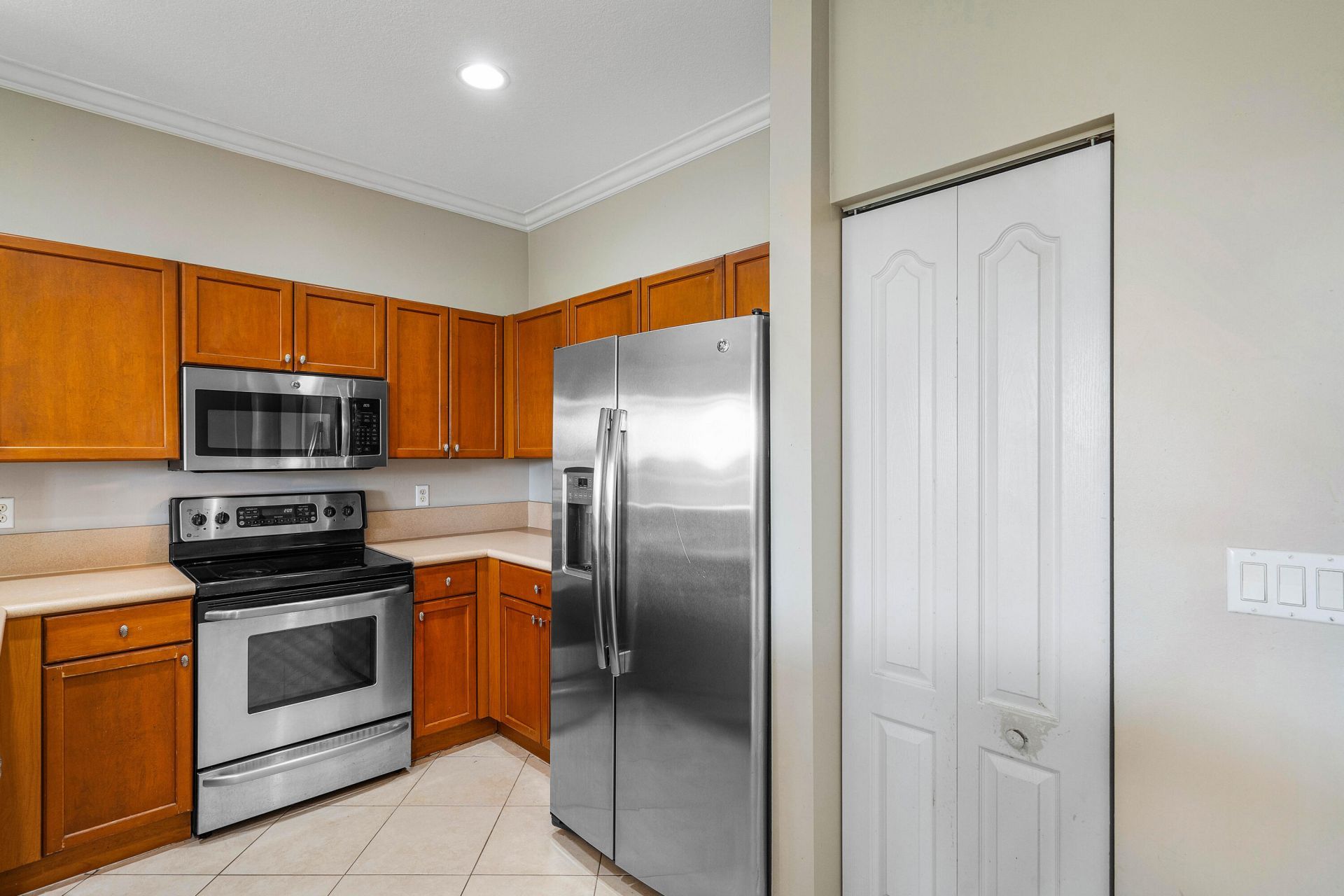 389 River Bluff Lane, Royal Palm Beach, FL 33411 Photo