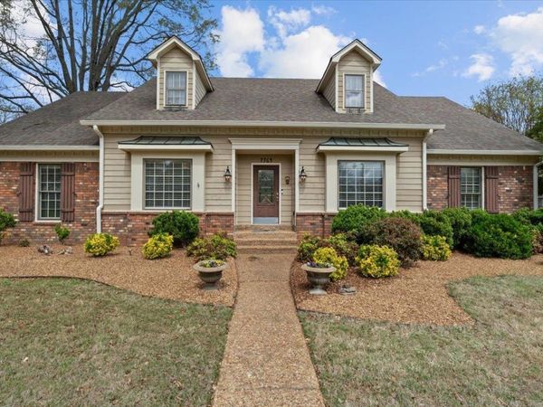 7764 CROSS VILLAGE DR, Germantown, TN 38138