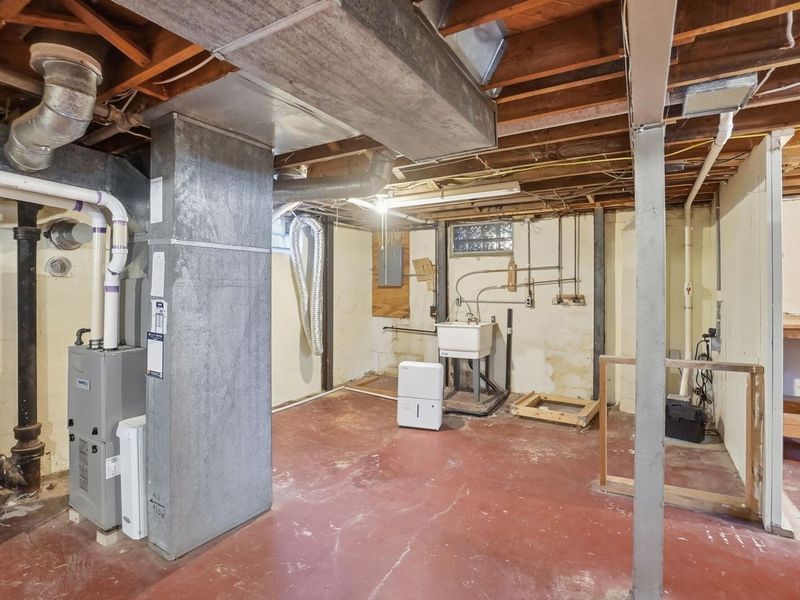 528 E Beechwold Boulevard, Columbus, OH 43214 Photo 36