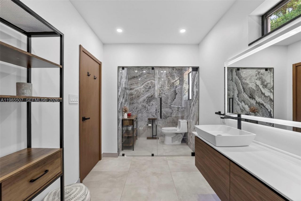 3000 Riverland Rd , Fort Lauderdale, FL 33312 Photo