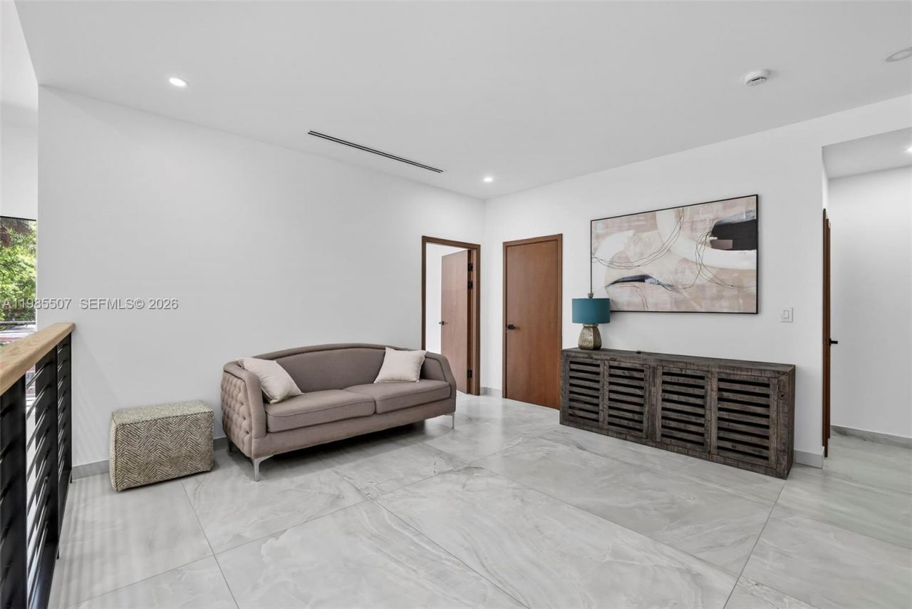 3000 Riverland Rd , Fort Lauderdale, FL 33312 Photo