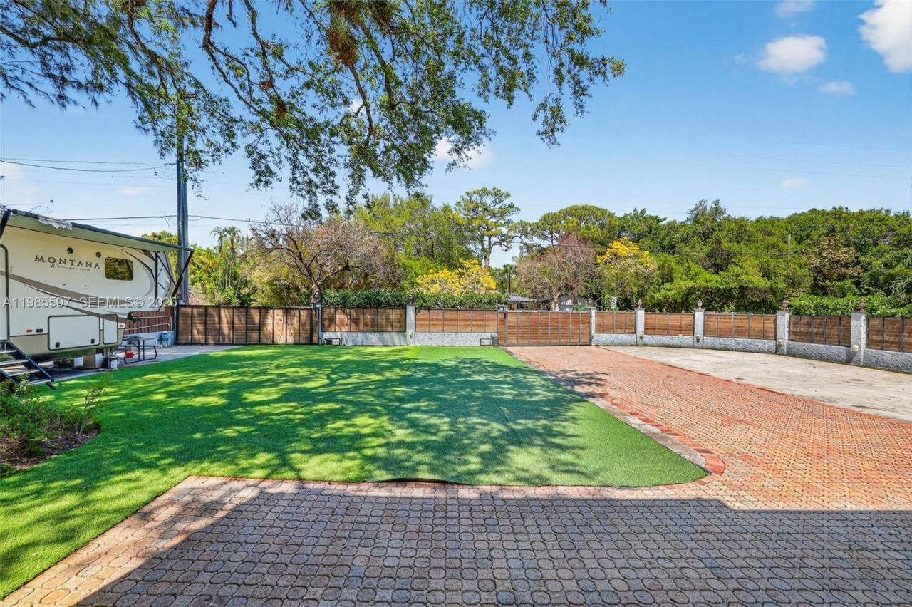 3000 Riverland Rd , Fort Lauderdale, FL 33312 Photo