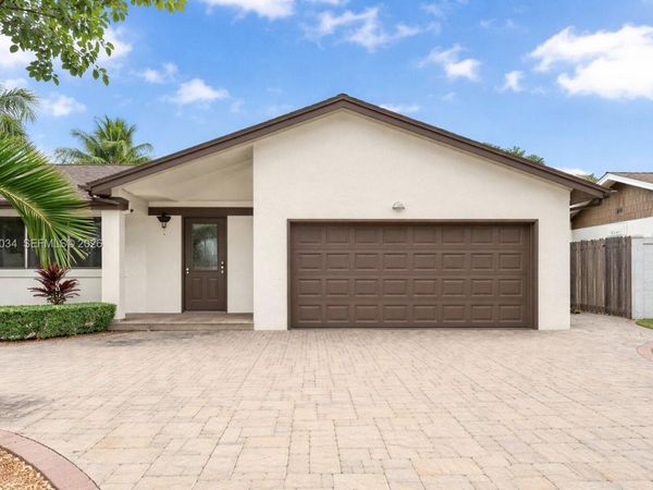 12911 SW 148th Terr Rd , Miami, FL 33186