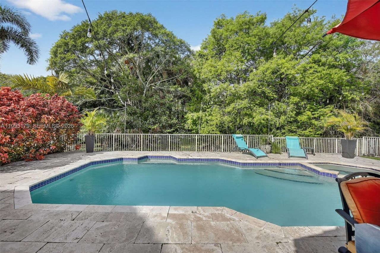 284 SW 180th Ave, Pembroke Pines, FL 33029 Photo